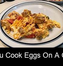 How do you cook eggs on a cold pizza?